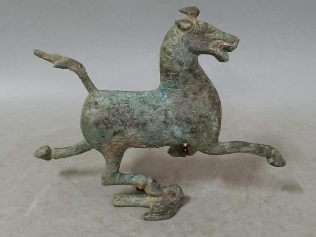 三生藏古董鉴赏：收藏入门易，炒作需谨慎