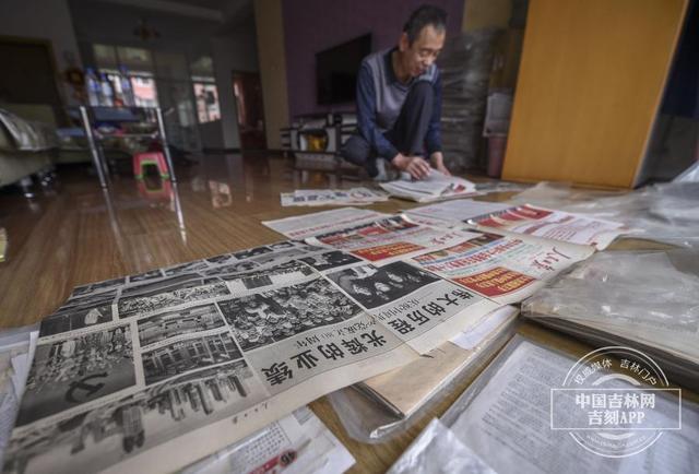 「吉镜头」长春市民收藏十万余份报纸 他说报纸就是最好的历史见证者