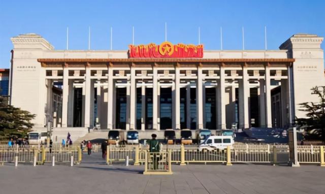 五一假期何处去？《收藏》为您来探路