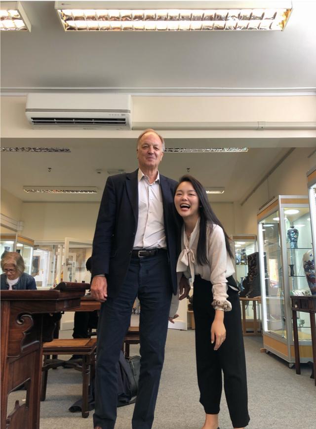 伦敦来信｜热爱不分年龄，收藏不会退休